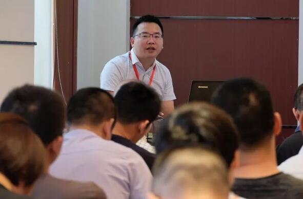 西馳電氣2019銷售中心年中會議暨團(tuán)隊拓展活動圓滿結(jié)束(圖1)