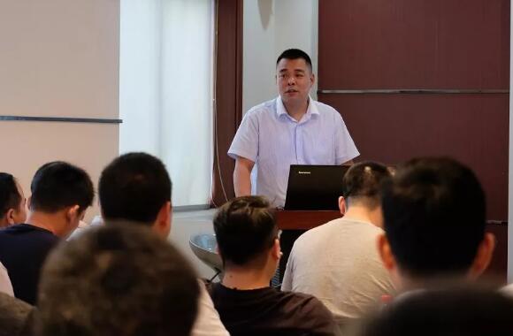 西馳電氣2019銷售中心年中會議暨團(tuán)隊拓展活動圓滿結(jié)束(圖3)