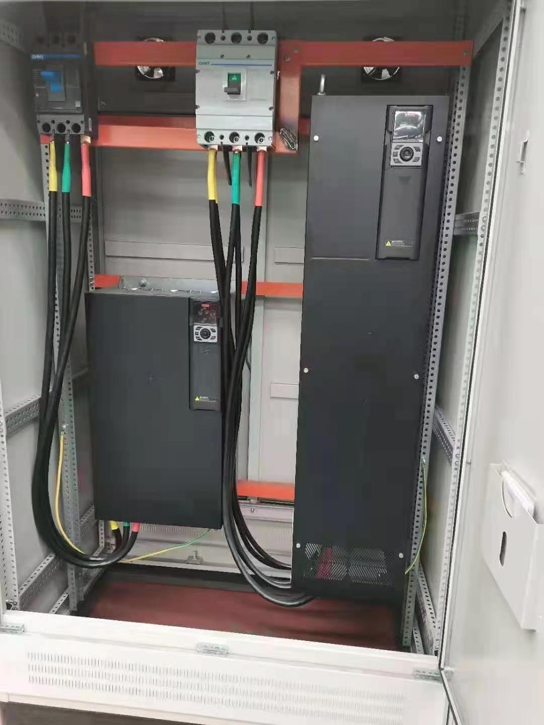 西馳變頻器應(yīng)用江西某市場項(xiàng)目(圖4)